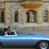 Принц Гарри и Меган Маркл получили в подарок уникальный Jaguar E-Type